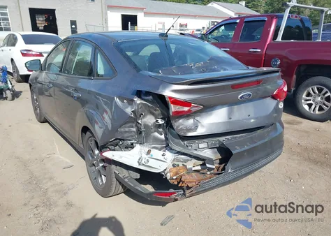 2014 Ford Focus Se из США, поврежденный, VIN 1FADP3F22EL188023
